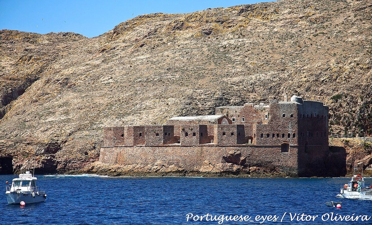 Ilha da Berlenga (Carreiro do Mosteiro)